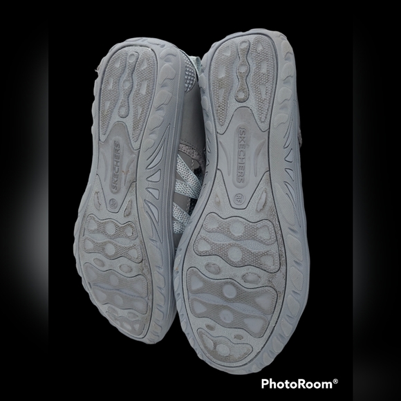 Skechers Relaxed Fit Reggae Slip-On Shoes Women's Size 9 - Picture 7 of 10